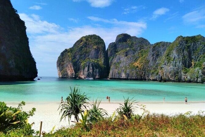 Early Bird Phi Phi and 4 Islands Tour by Speedboat from Krabi - The Itinerary Breakdown: What to Expect