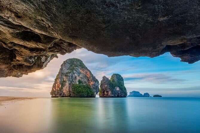 Early bird Phi Phi islands and 4 Islands by Speedboat Tour - Authentic Experiences and Insider Tips