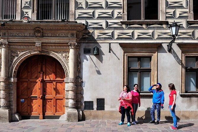 early-good-morning-krakow-walking-tour-with-traditional-breakfast