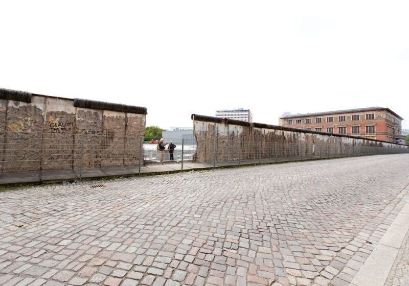 early-morning-1-5-hour-private-tour-of-berlin