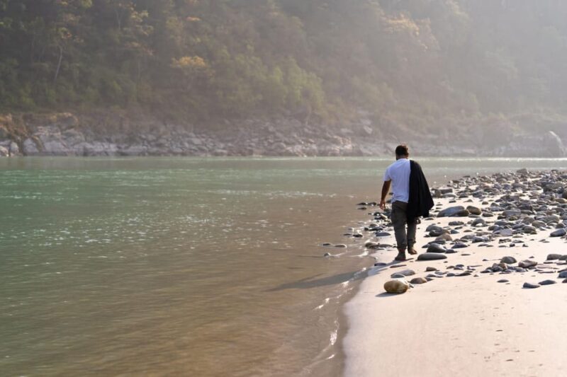Early Morning 2 Hours Yoga Session In Rishikesh at Ghat - What Could Be Improved?