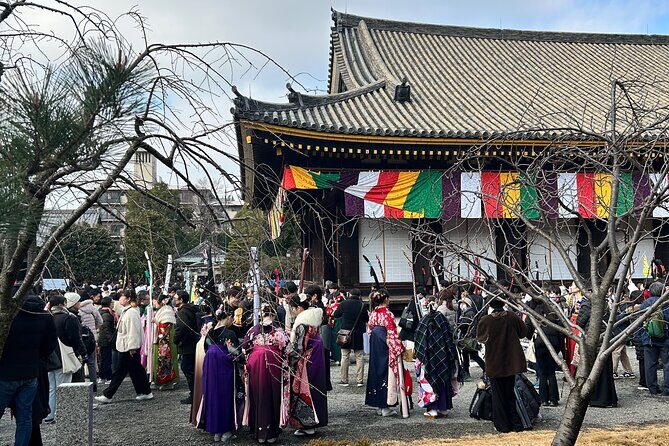 Early Morning Walking Tour: Historic Temples and Shrines - Price and Value Analysis