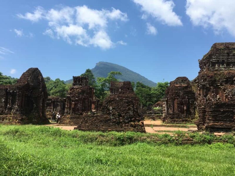 Early My Son tour/transfer to avoid crowd and the heat - The Itinerary in Detail: What to Expect