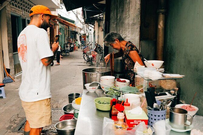 Early Riser Walk: Grandma Noodles, Cafe, Exotic Fruits & History - The Sum Up