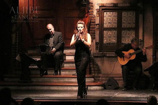 early-tango-dinner-show-with-private-transfer