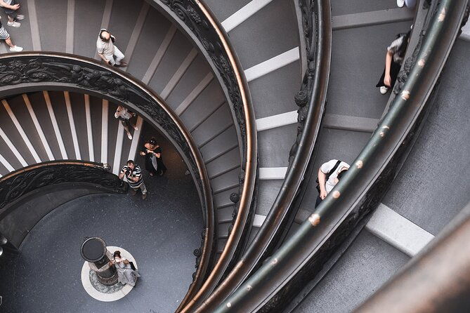 early-vatican-museums-sistine-chapel-and-basilica-walking-tour