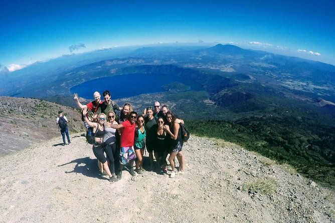 early-volcan-santa-ana-hike-lago-coatepeque-viewpoint