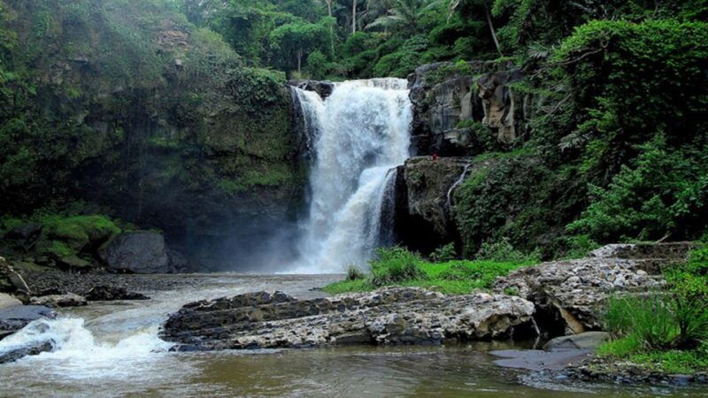 east-bali-snorkeling-canyoning-and-waterfall-day-trip
