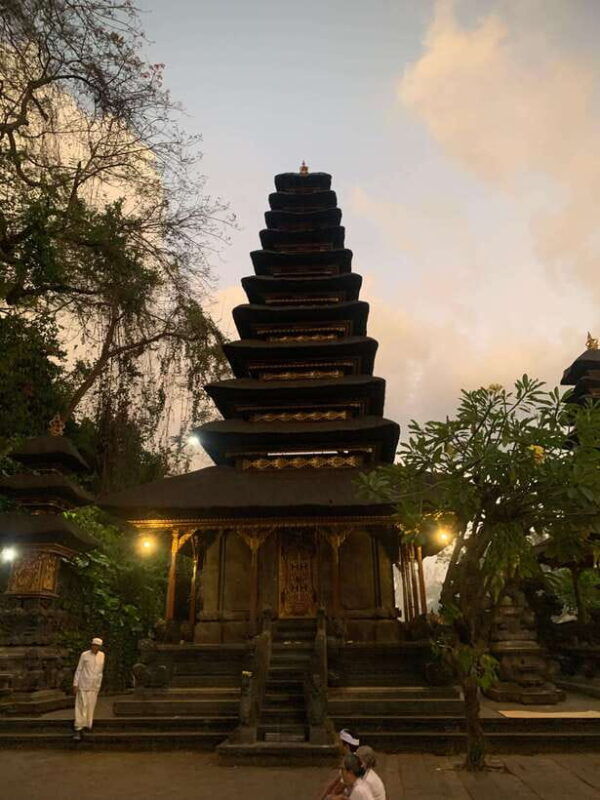 east-bali-tirta-gangga-taman-ujung-tenganan-village
