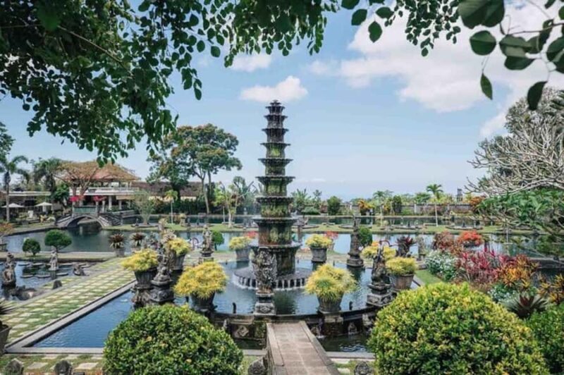 East Bali Tour: Gate of Heaven, Water Palace, Sleeping Gajah - A Detailed Breakdown of the East Bali Tour