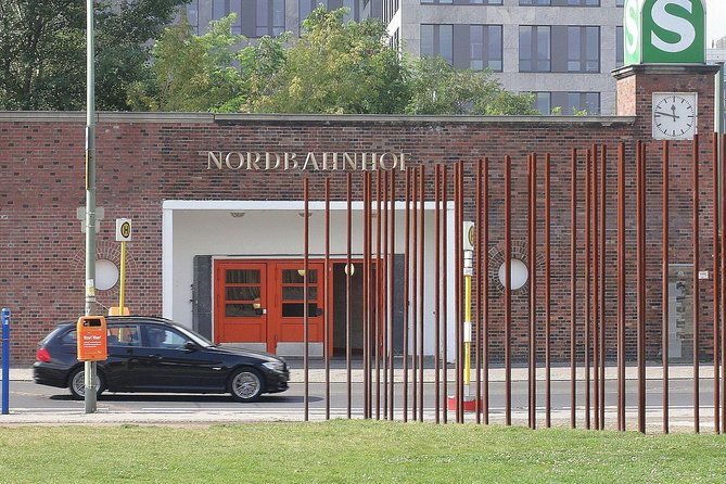 east-berlin-city-of-shadows-private-walking-tour