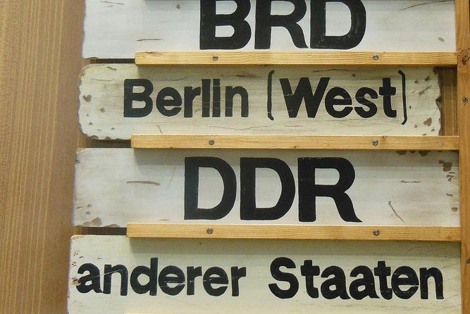 east-berlin-city-of-shadows-walking-tour