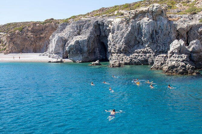 east-coast-bay-to-bay-full-day-boat-trip-with-transfers