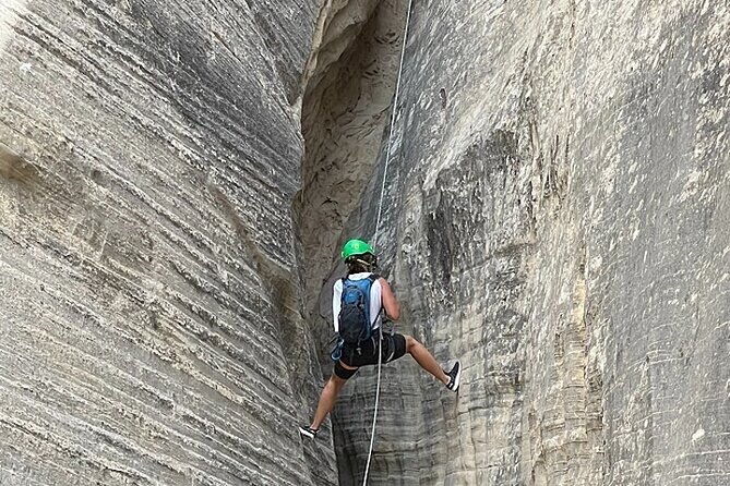 east-zion-elk-heart-cliffs-via-ferrata-and-rappelling-3hr-2