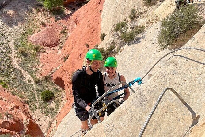 east-zion-via-ferrata-rappelling-experience-1-hr-2