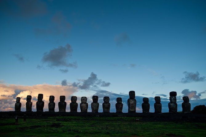 easter-island-full-day-tour-ahu-tongariki-rano-raraku-and-anakena-beach