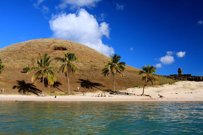 easter-island-full-day-tour-ahu-tongariki-rano-raraku-and-anakena-beach