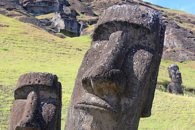 easter-island-full-day-tour-ahu-tongariki-rano-raraku-and-anakena-beach