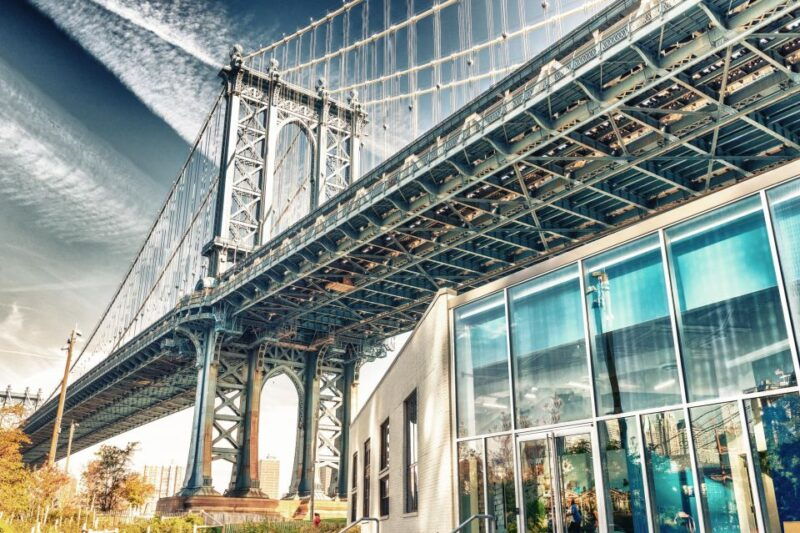 easy-access-statue-of-liberty-brooklyn-bridge-discovery