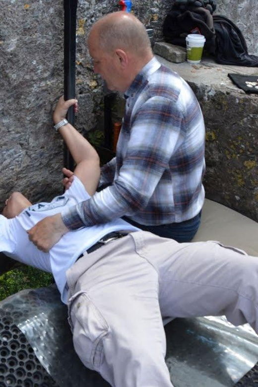 easy-access-the-blarney-stone-castle-gardens-tour