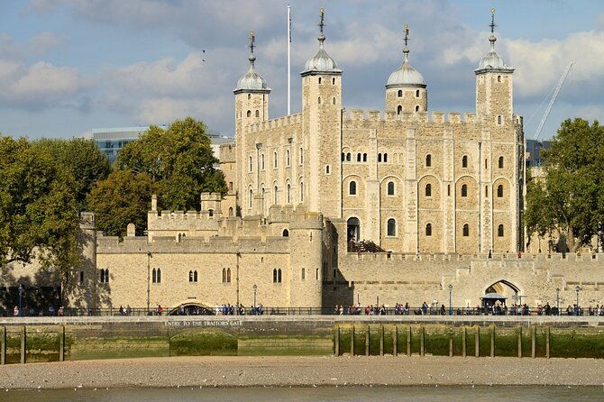 easy-access-tower-of-london-crown-jewel-torture-and-executions