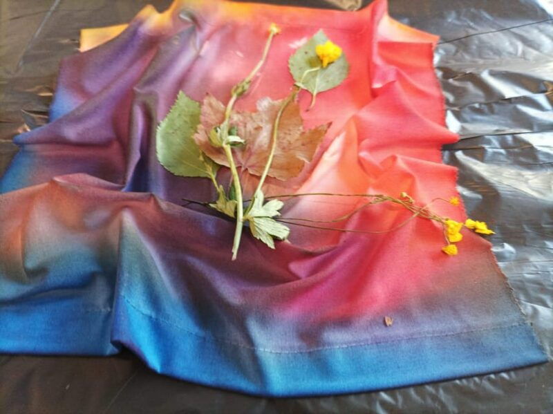 easy-fabric-dyeing-at-clothing-designers-cozy-home
