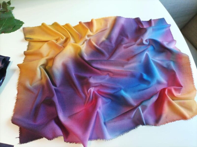 easy-fabric-dyeing-at-clothing-designers-cozy-home