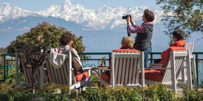 easy-hike-to-australian-base-camp