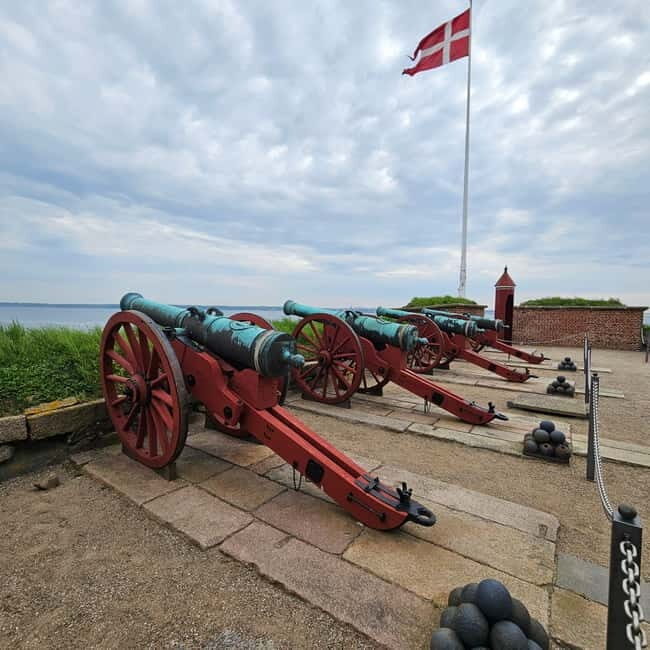 Easy Pace Tour of Kronborg Castle and Frederiksborg Palace - Considerations and Who It’s Best For