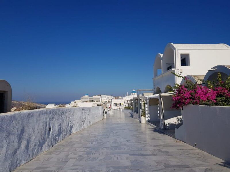 easy-walks-in-santorini-private-half-day-tour-3