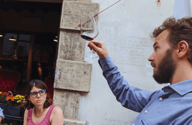 easy-wine-tasting-in-verona-city-center