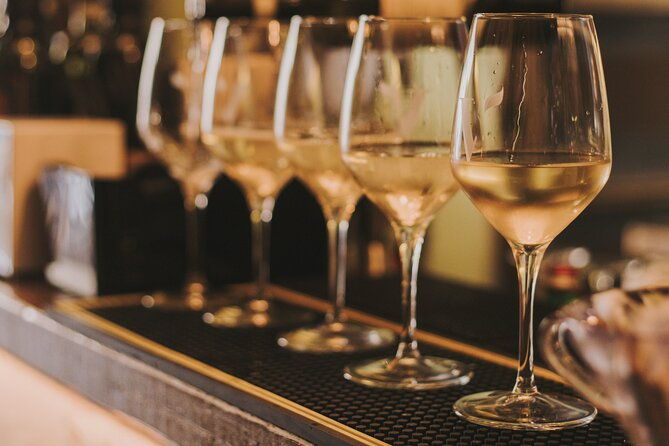 eat-and-drink-like-a-local-wine-tasting-in-trastevere-w-gelato