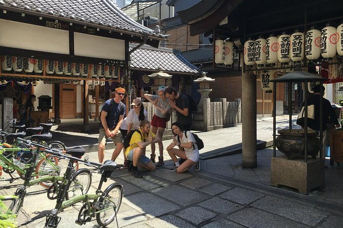 eat-drink-cycle-osaka-food-and-bike-tour