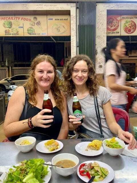 eat-like-a-local-with-a-local-tip-based-walking-tour