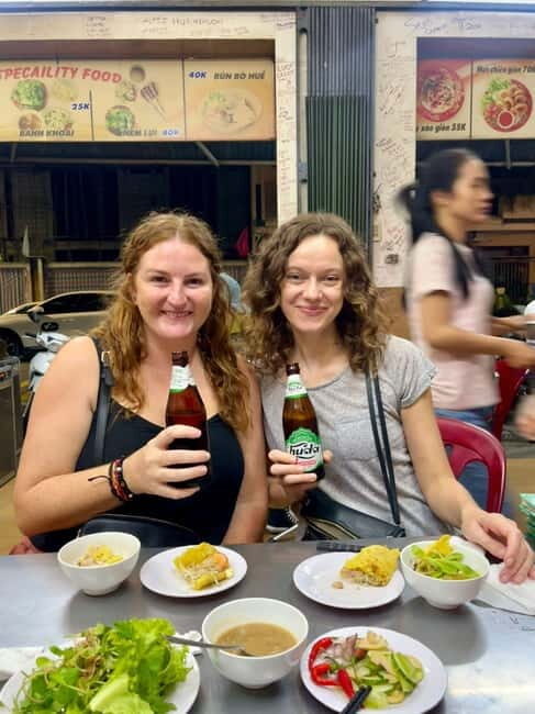 Eat like a local with a local - Walking Tour - Key Points