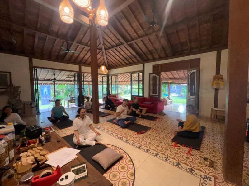 Eat Pray Love Bali  Healing & Energy Session - The Guide and Group Dynamics