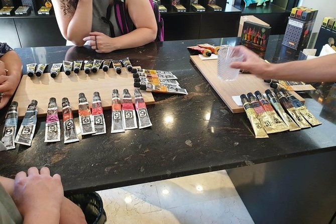 eat-tell-portos-tale-the-historical-tour-that-goes-through-your-stomach