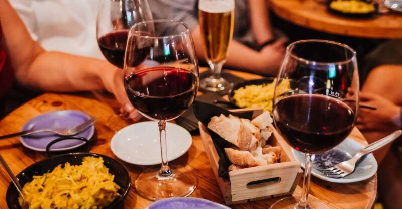 eating-lisbon-tuk-tuk-food-tour