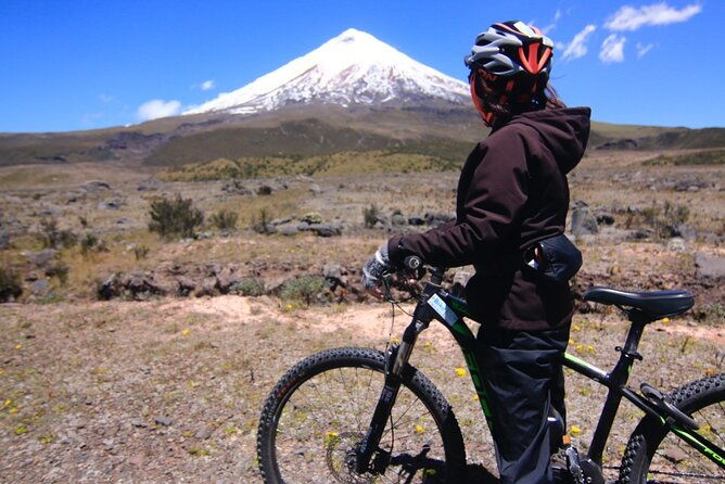 ebike-around-cotopaxi-volcano