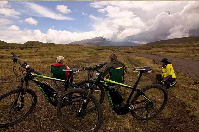 ebike-around-cotopaxi-volcano