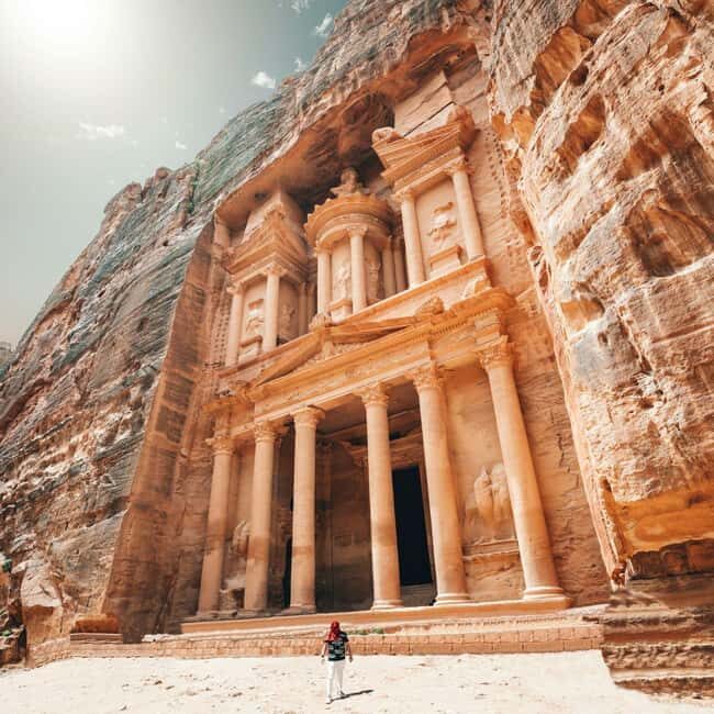 Echoes of Petra : 4-Day Getaway - Key Points