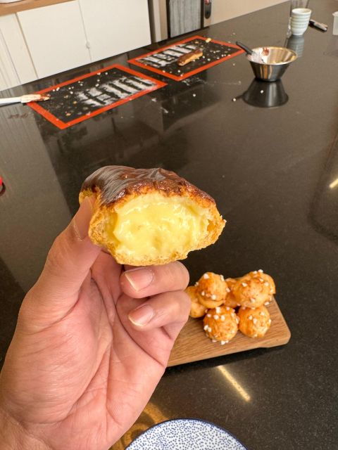 eclair-baking-class-with-a-pastry-chef
