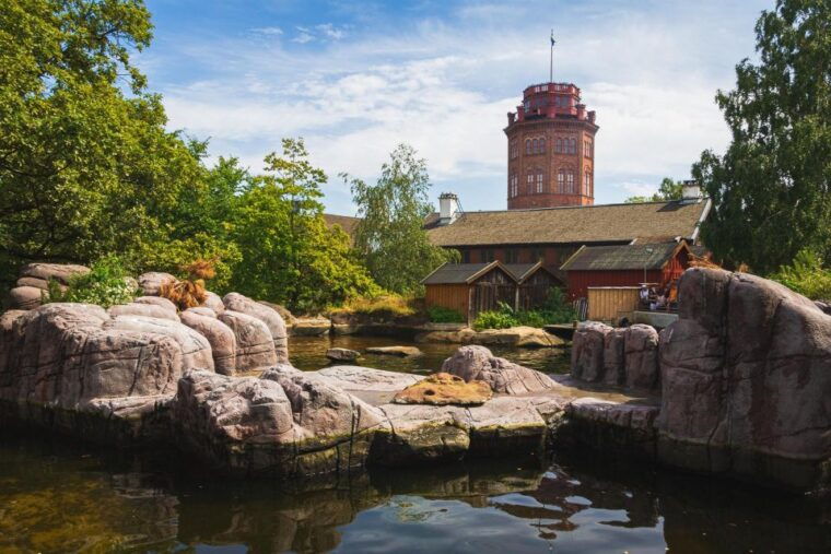 eco-bike-tour-of-stockholm-old-town-djurgarden-nature