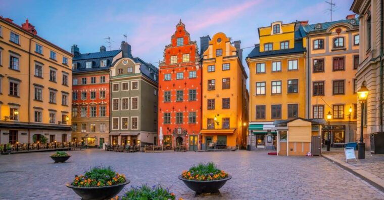 eco-bike-tour-of-stockholm-old-town-djurgarden-nature