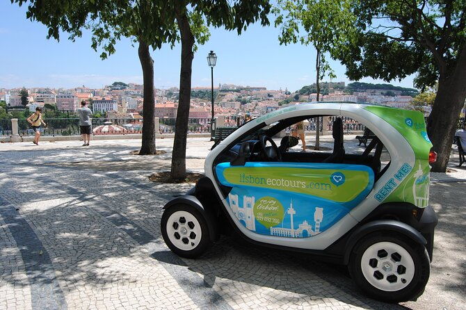 eco-car-twizy-tour-lisbon-downtown-and-belem-with-gps-audio-guide-4