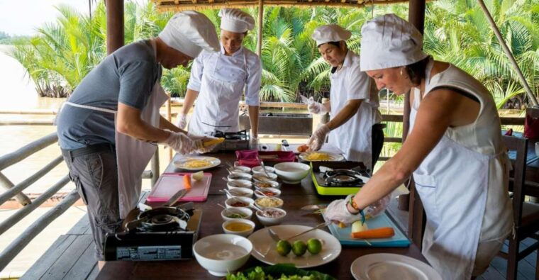 eco-cooking-class-in-bay-mau-coconut-village