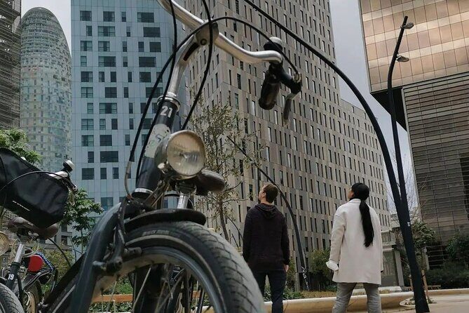 Eco-friendly Barcelona Bike Tour from a Local Perspective - An In-Depth Look at the Tour Itinerary