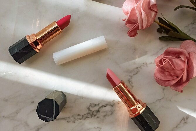 eco-friendly-lipstick-making-workshop-in-paris