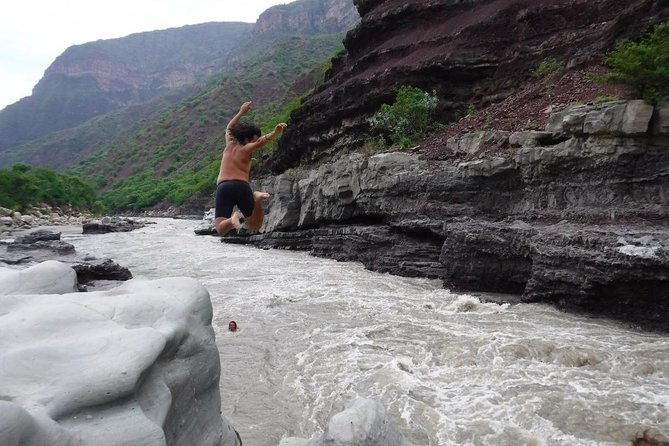 eco-hike-the-chicamocha-canyon