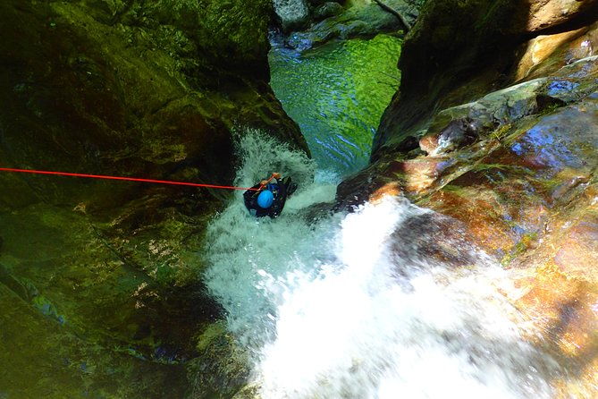 ecouges-sensational-canyoning-in-the-vercors-grenoble-lyon